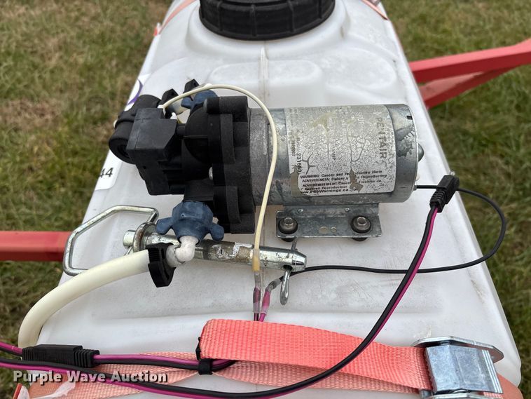 image for item FI1544 Smucker WWW40-P sprayer