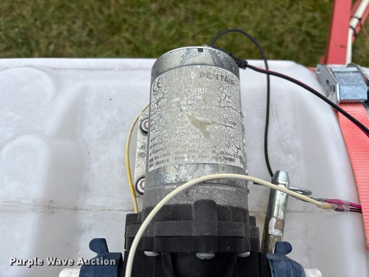 image for item FI1544 Smucker WWW40-P sprayer