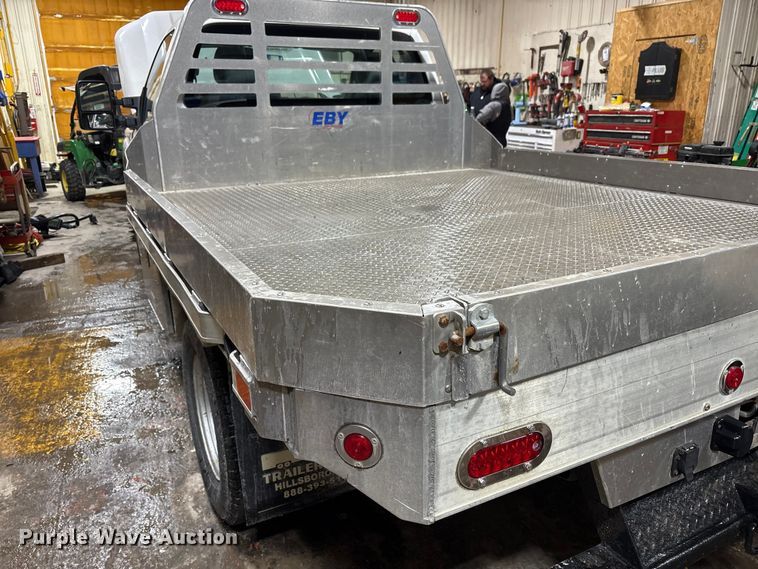 image for item FK1023 2015 Ford F350 Super Duty flatbed pickup truck