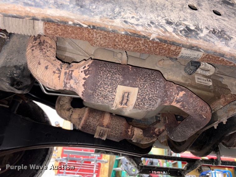 image for item FK1023 2015 Ford F350 Super Duty flatbed pickup truck