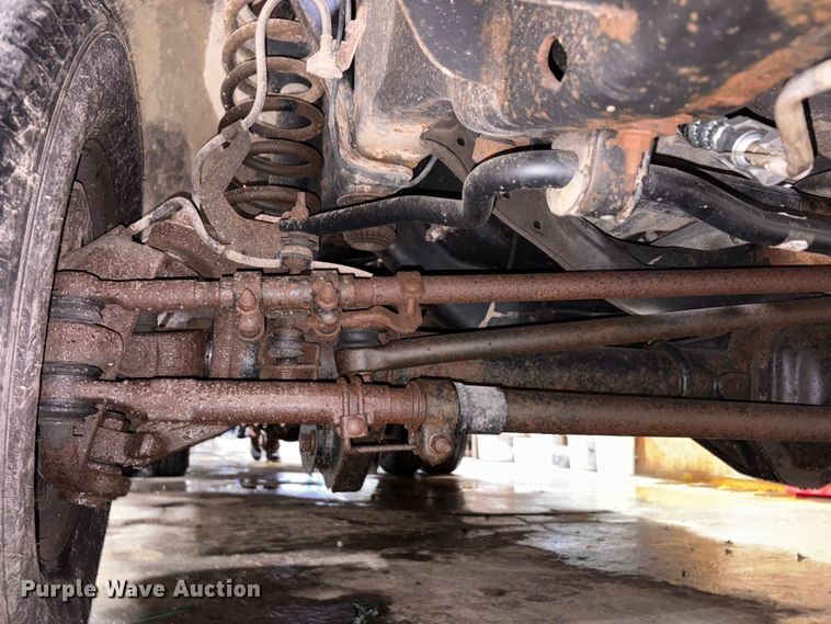 image for item FK1023 2015 Ford F350 Super Duty flatbed pickup truck