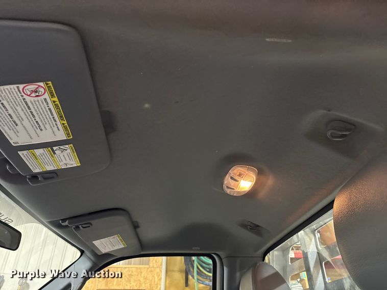 image for item FK1023 2015 Ford F350 Super Duty flatbed pickup truck