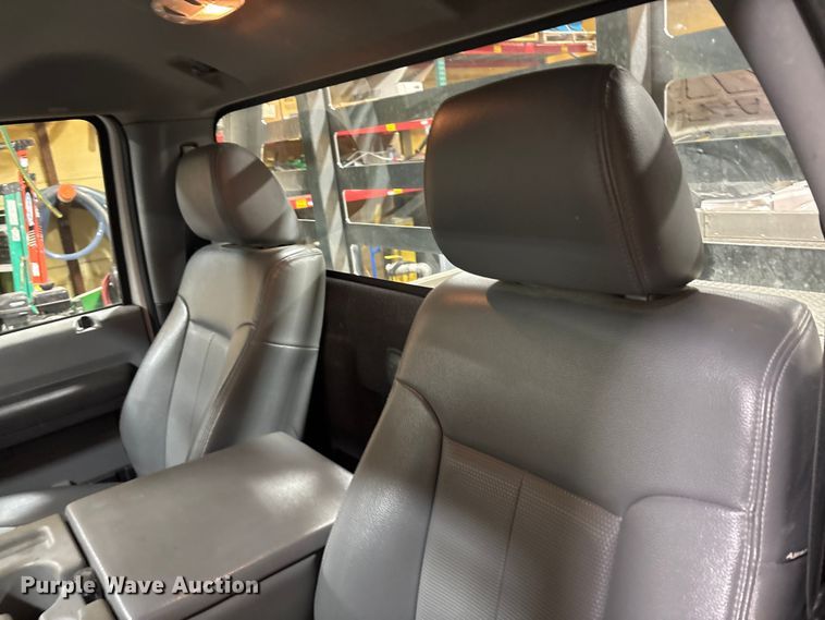 image for item FK1023 2015 Ford F350 Super Duty flatbed pickup truck