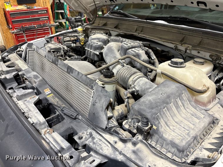 image for item FK1023 2015 Ford F350 Super Duty flatbed pickup truck