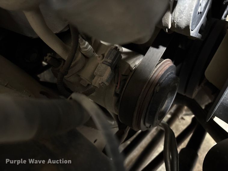 image for item FK1023 2015 Ford F350 Super Duty flatbed pickup truck