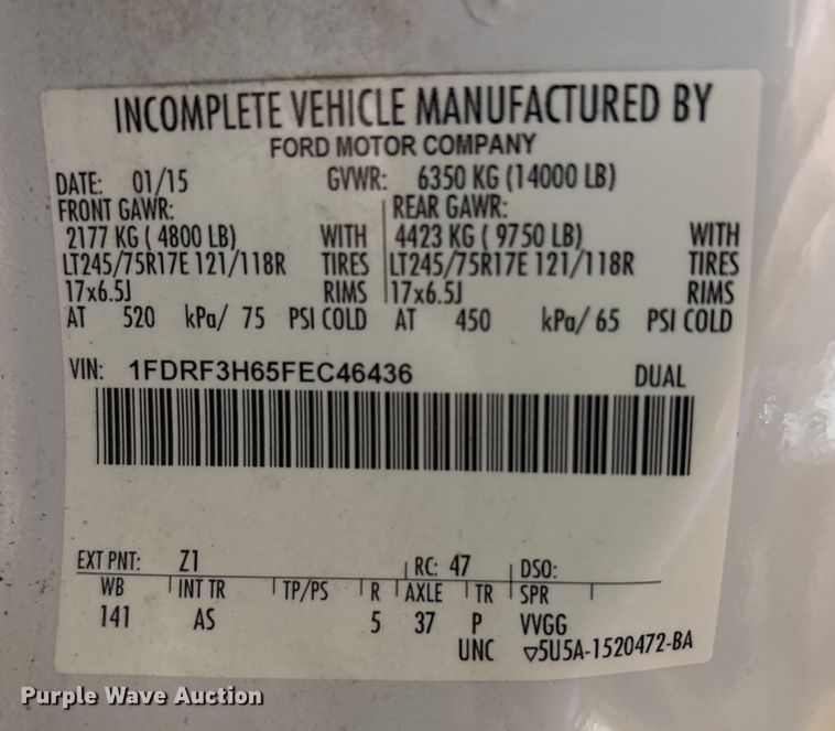 image for item FK1023 2015 Ford F350 Super Duty flatbed pickup truck