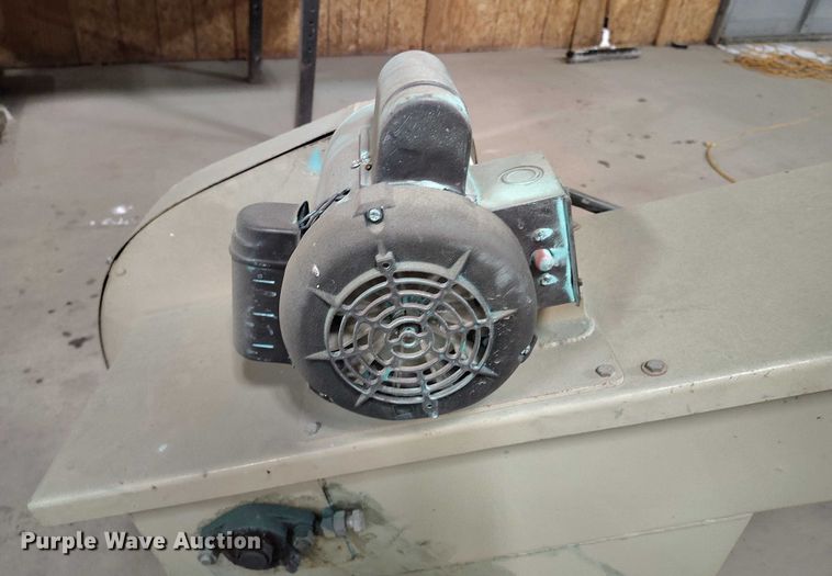 image for item IH9389 Quality Plus 524HT auger