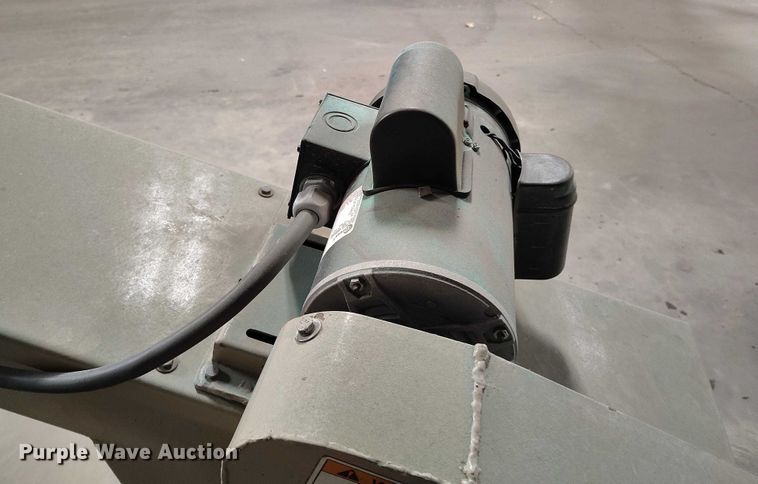 image for item IH9389 Quality Plus 524HT auger