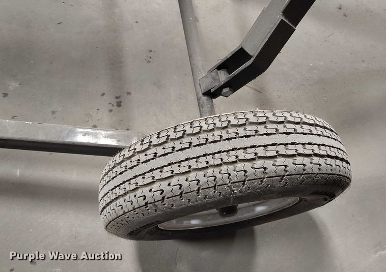 image for item IH9389 Quality Plus 524HT auger