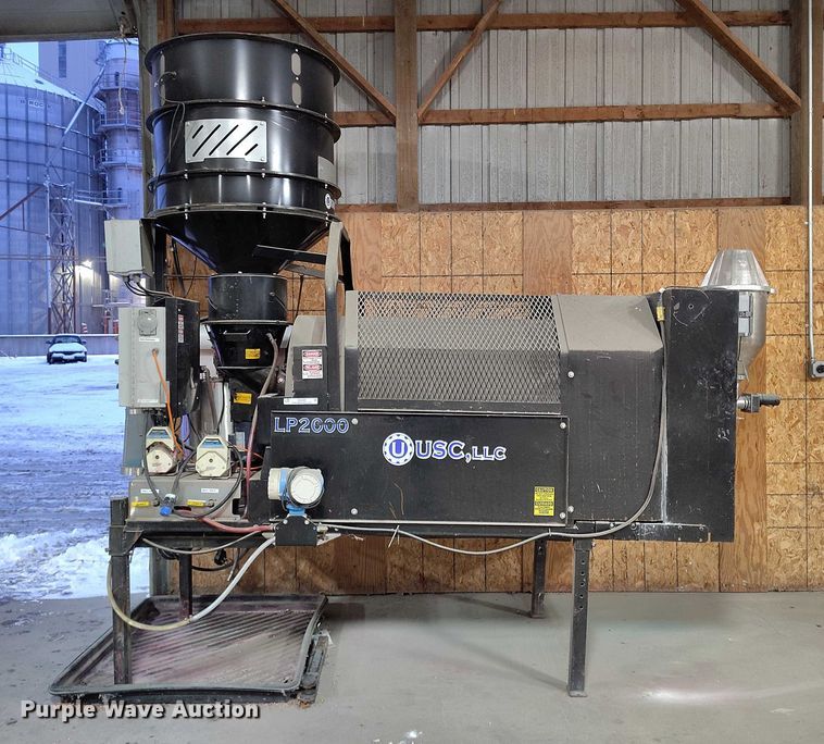 image for item IH9390 USC LP2000 seed treater