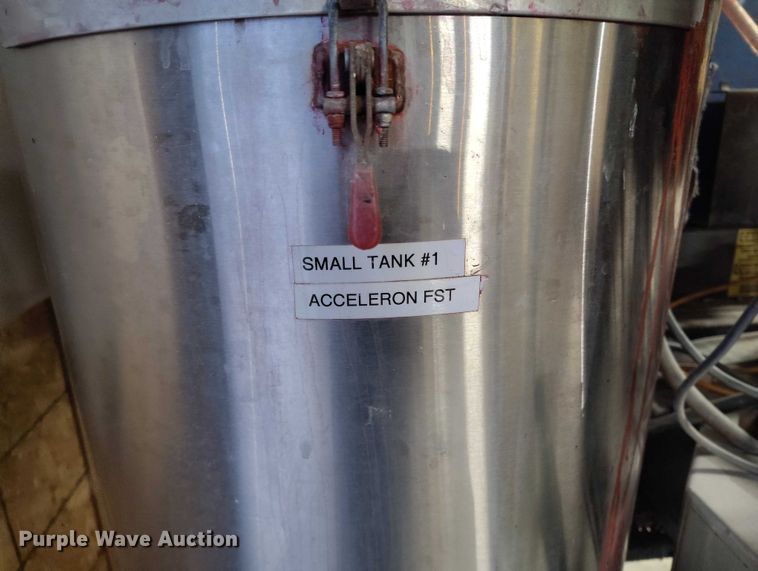 image for item IH9390 USC LP2000 seed treater