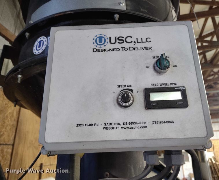 image for item IH9390 USC LP2000 seed treater