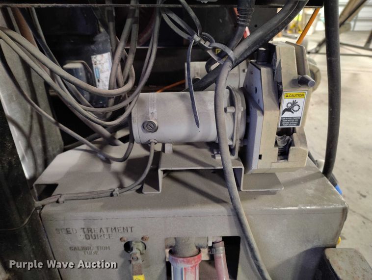 image for item IH9390 USC LP2000 seed treater