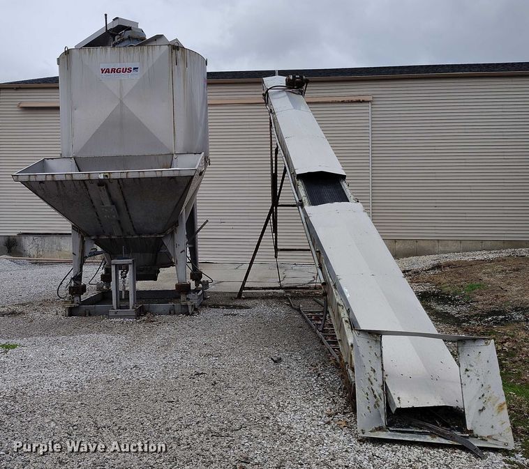 image for item IH9392 Yargus vertical fertilizer blender