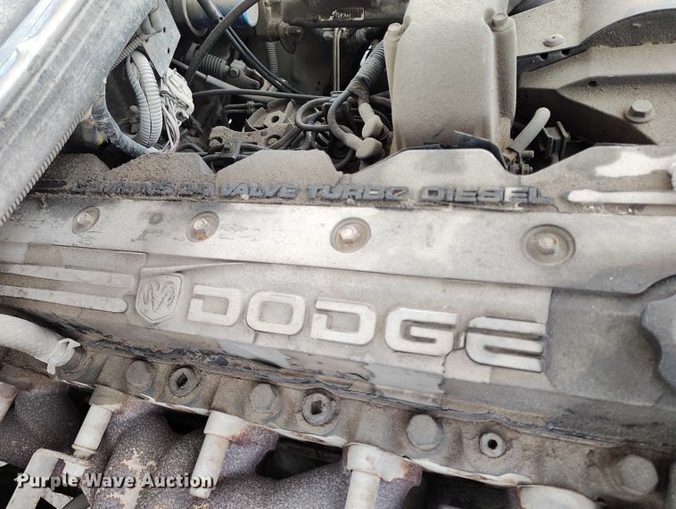 image for item IH9393 2001 Dodge Ram 2500 Ext. Cab pickup truck