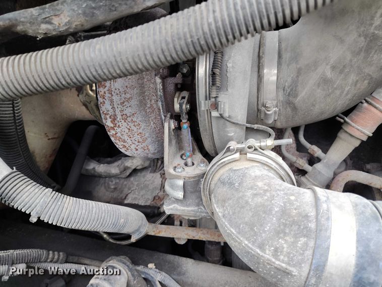 image for item IH9394 2006 Freightliner Columbia semi truck