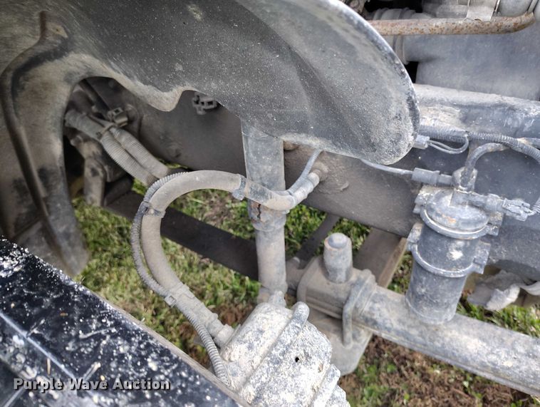 image for item IH9394 2006 Freightliner Columbia semi truck