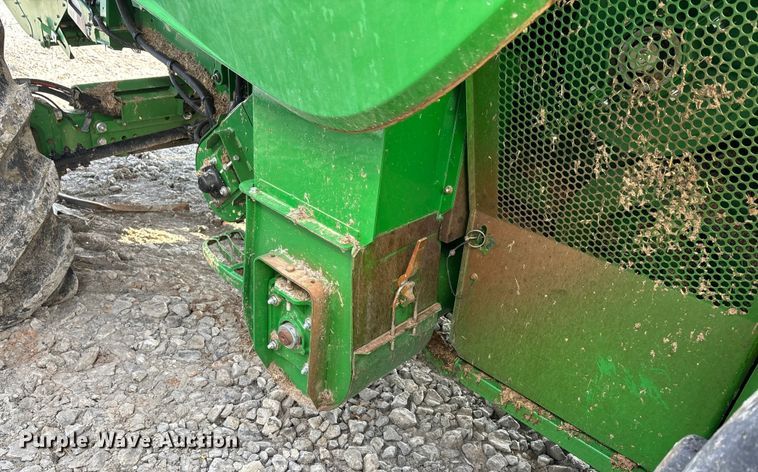 image for item YA1775 2012 John Deere S670 combine