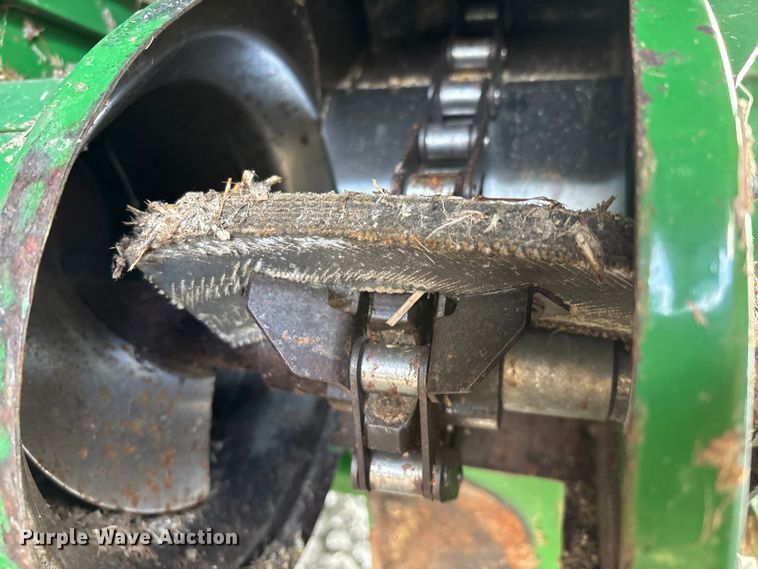 image for item YA1775 2012 John Deere S670 combine