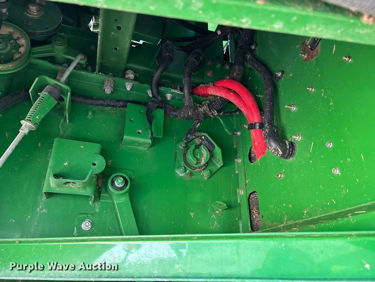 image for item YA1775 2012 John Deere S670 combine