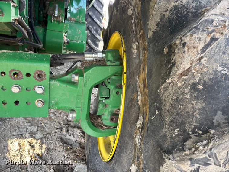 image for item YA1775 2012 John Deere S670 combine