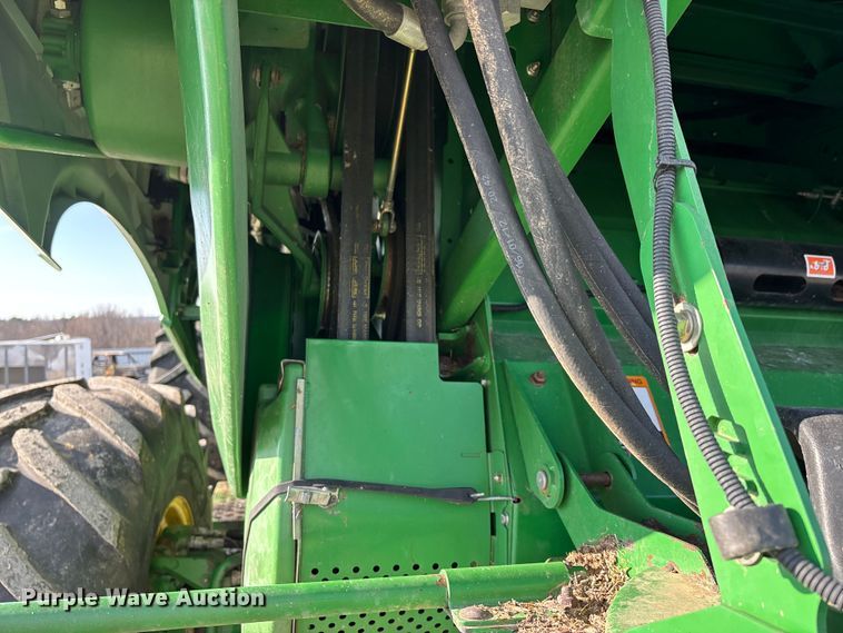 image for item YA1775 2012 John Deere S670 combine