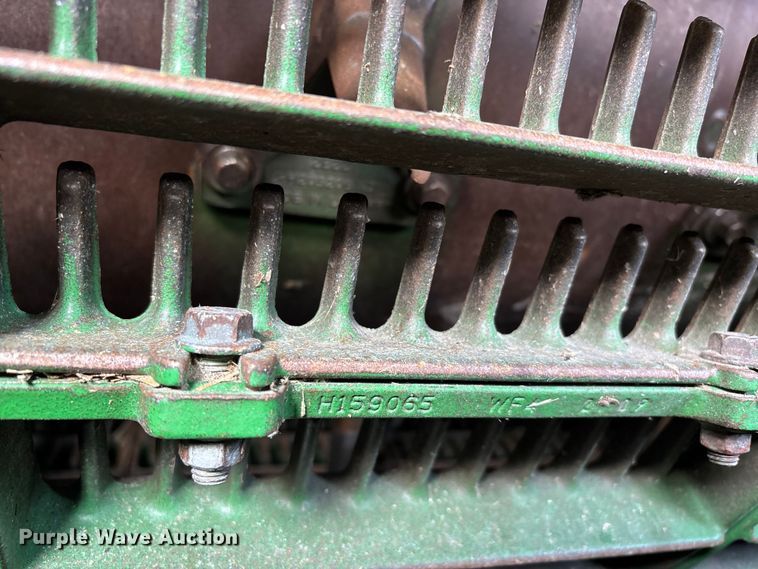 image for item YA1775 2012 John Deere S670 combine