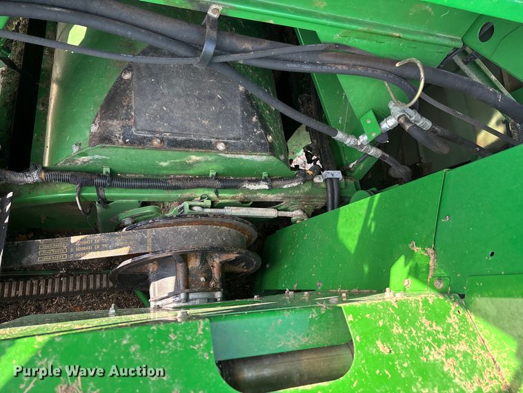 image for item YA1775 2012 John Deere S670 combine