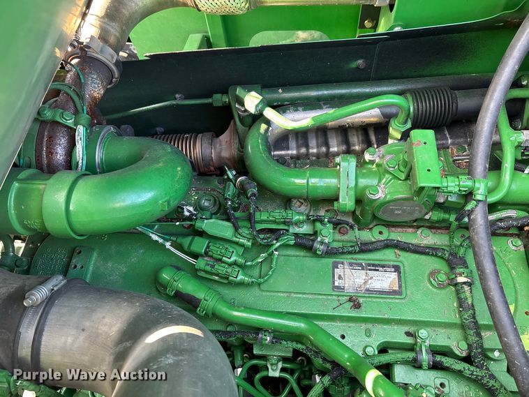 image for item YA1775 2012 John Deere S670 combine