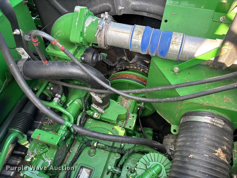 image for item YA1775 2012 John Deere S670 combine