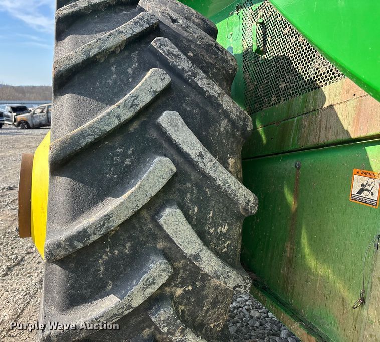 image for item YA1775 2012 John Deere S670 combine