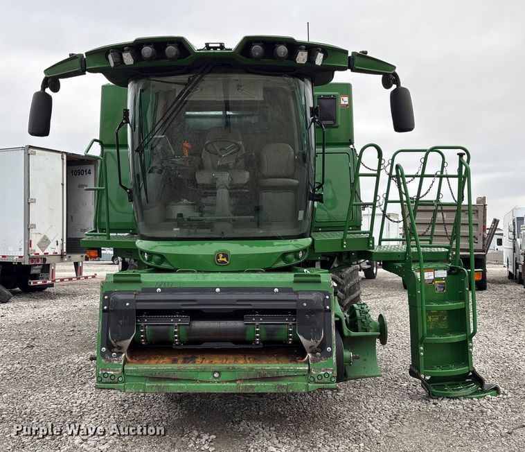 image for item YA1777 2023 John Deere S770 STS RWA combine