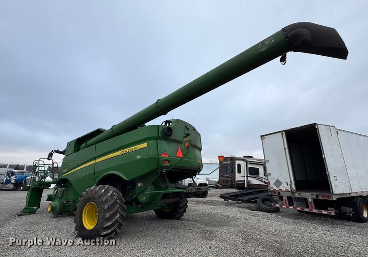 image for item YA1777 2023 John Deere S770 STS RWA combine