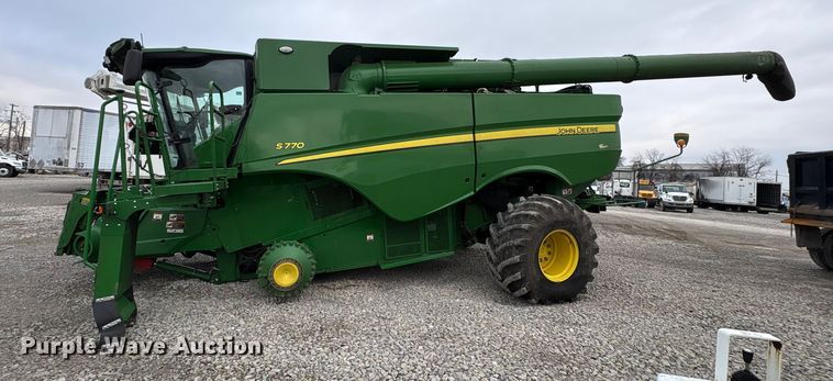 image for item YA1777 2023 John Deere S770 STS RWA combine