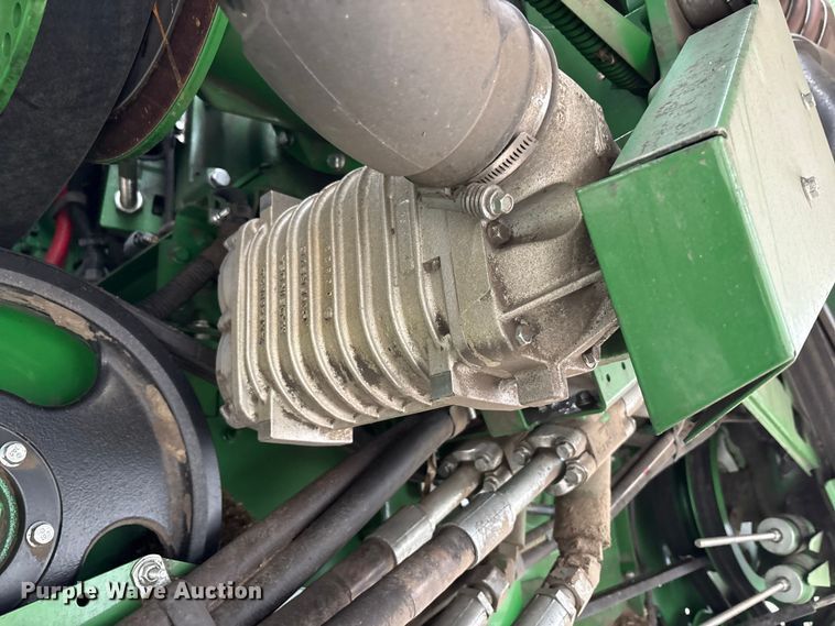 image for item YA1777 2023 John Deere S770 STS RWA combine