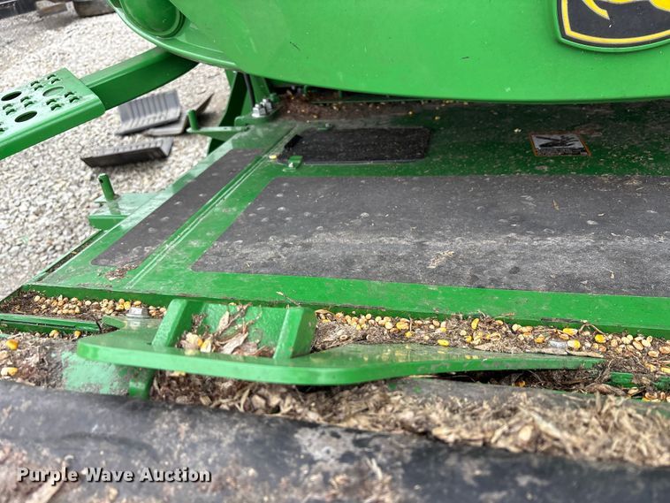 image for item YA1777 2023 John Deere S770 STS RWA combine