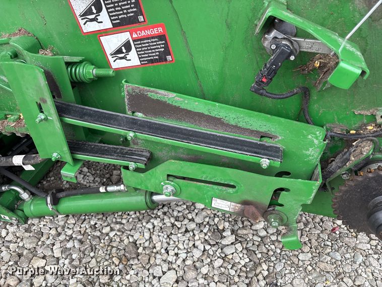 image for item YA1777 2023 John Deere S770 STS RWA combine