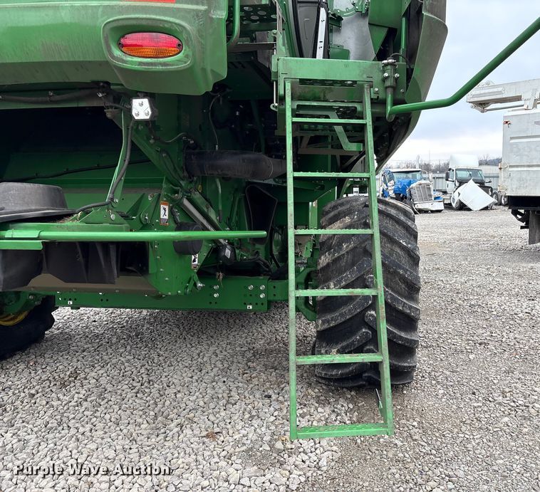 image for item YA1777 2023 John Deere S770 STS RWA combine