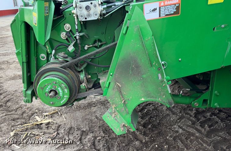 image for item YA1793 2006 John Deere 9760 STS combine