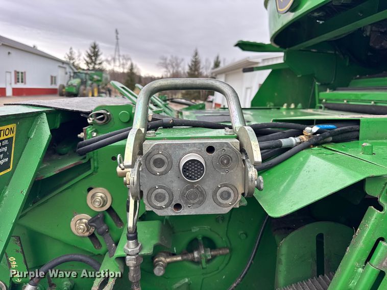 image for item YA1793 2006 John Deere 9760 STS combine