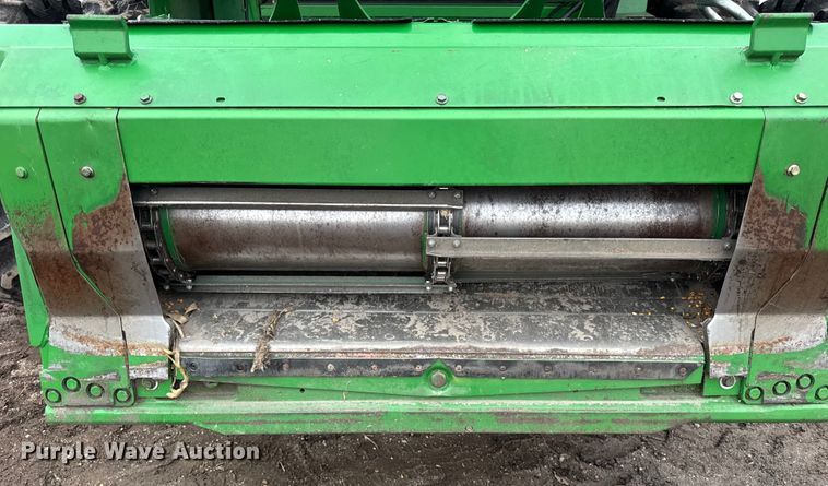 image for item YA1793 2006 John Deere 9760 STS combine