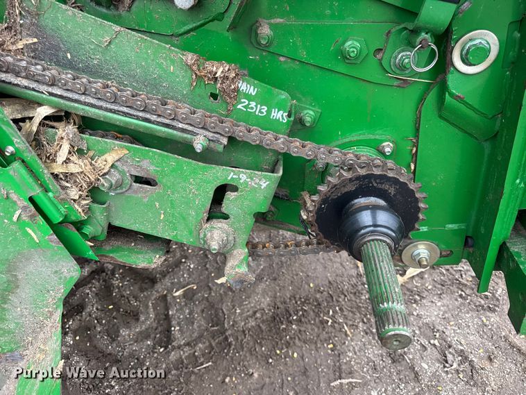 image for item YA1793 2006 John Deere 9760 STS combine