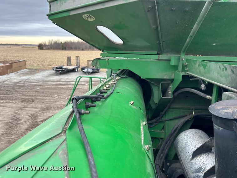 image for item YA1793 2006 John Deere 9760 STS combine