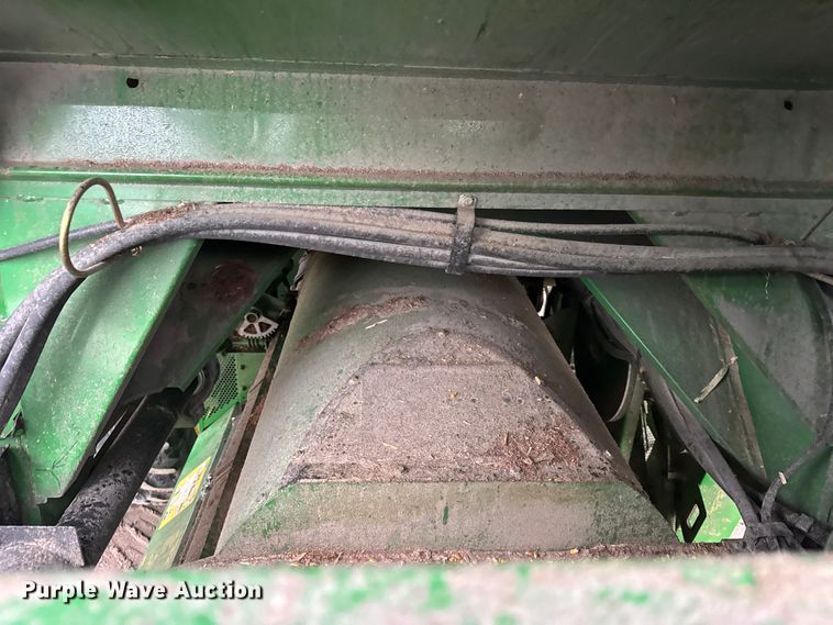 image for item YA1793 2006 John Deere 9760 STS combine