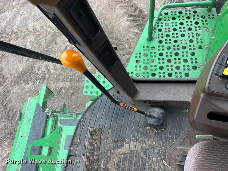 image for item YA1793 2006 John Deere 9760 STS combine