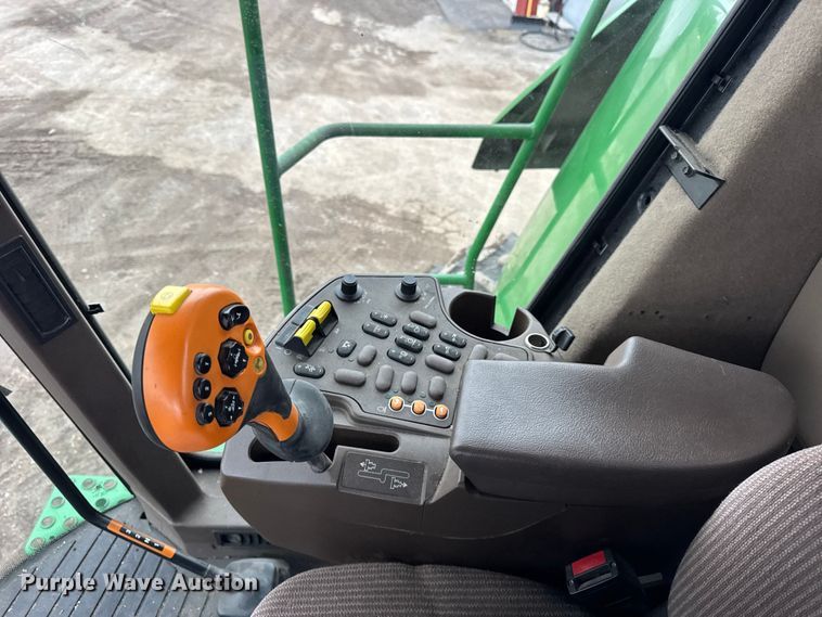image for item YA1793 2006 John Deere 9760 STS combine