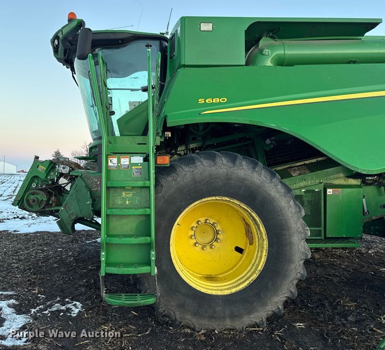 image for item YA1794 2012 John Deere S680S STS combine
