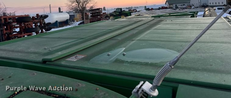 image for item YA1794 2012 John Deere S680S STS combine