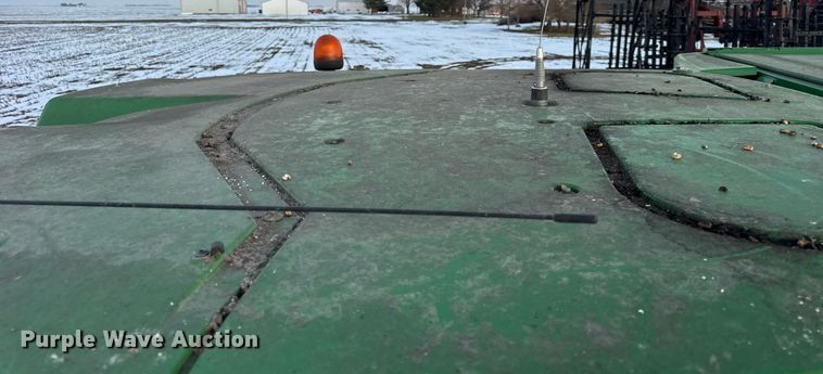 image for item YA1794 2012 John Deere S680S STS combine