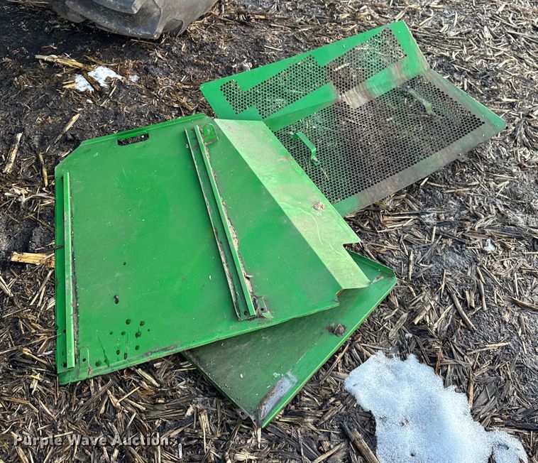 image for item YA1794 2012 John Deere S680S STS combine